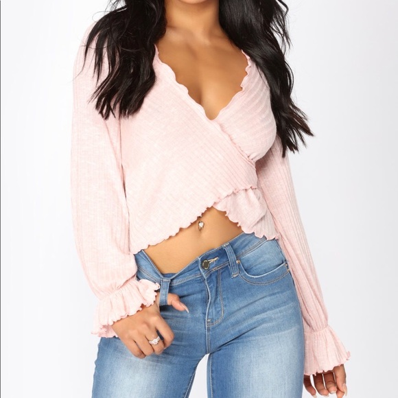 Soul Kiss Crop Top - Picture 2 of 6